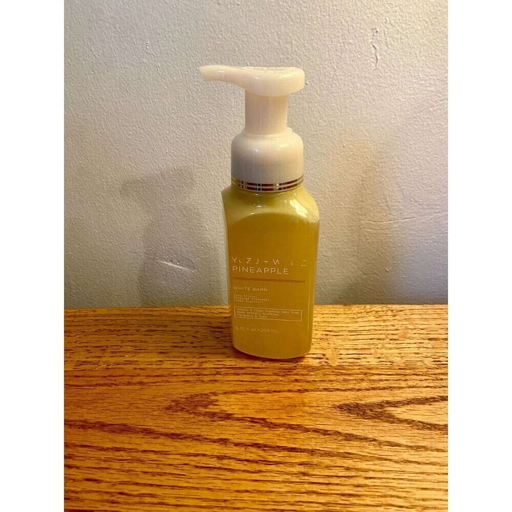 Bath & Body Works Yuzu + White Pineapple Gentle Foaming Hand Soap New White Barn